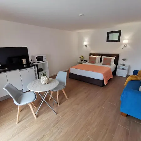 Apartamento Charming In Calheta Beach - Esmeralda