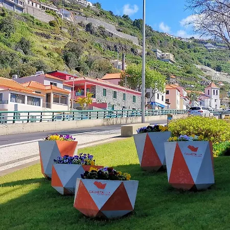 Charming In Calheta Beach - Esmeralda Apartamento