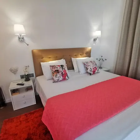 Charming In Calheta Beach - Esmeralda Appartement *