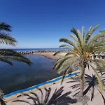 Charming In Calheta Beach - Esmeralda * Calheta (Madeira)