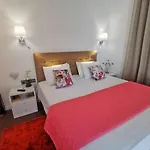 Charming In Calheta Beach - Esmeralda Appartement *
