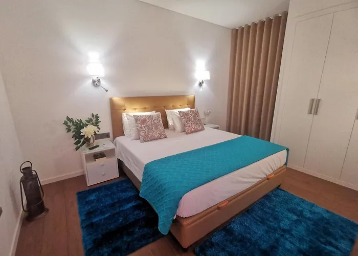 Charming In Calheta Beach - Esmeralda Lägenhet
