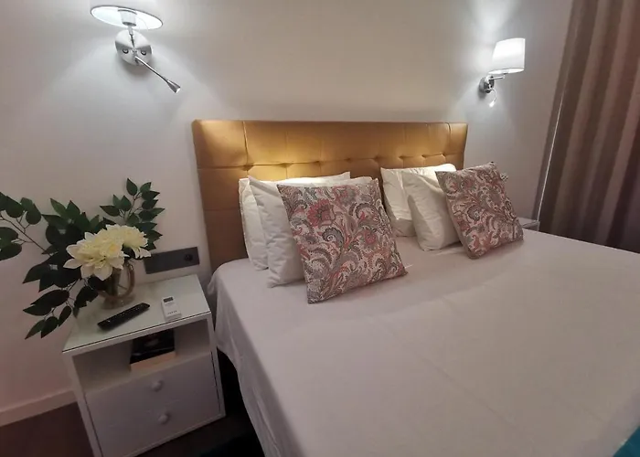 Appartement Charming In Calheta Beach - Esmeralda